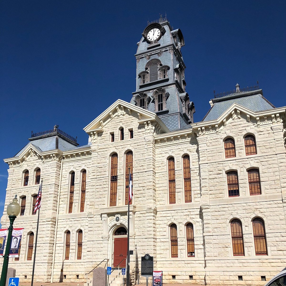 Granbury Courthouse